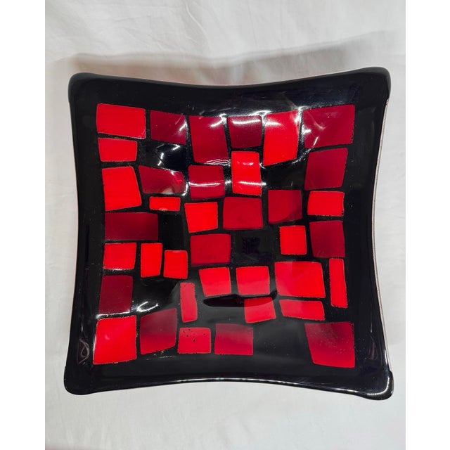 Mid-Century Modern Mid 20th Century Black Red Geometric Pattern Fused Glass Square Bowl For Sale - Image 3 of 11