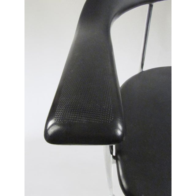 Set of Vintage Black Chrome P40 Armchairs by Giancarlo Vegni for Fasem, 1980s For Sale - Image 4 of 7