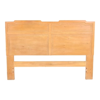 Henredon Mid-Century Modern Sculpted Ash Queen Size Headboard, Circa 1970s For Sale