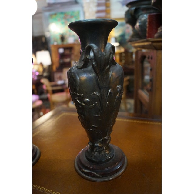 Early 20th Century French Art Nouveau Bronze Cherub Vases - A Pair For Sale In San Antonio - Image 6 of 12