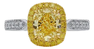 Late 20th Century 2.15 CU Yellow Diamond Ring, Size 6.75