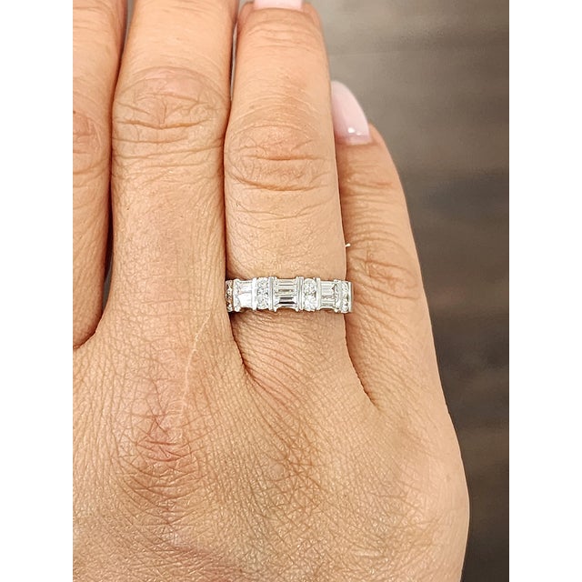 Modern 0.50 Ct Diamond Ring Size 5.75 For Sale - Image 3 of 9