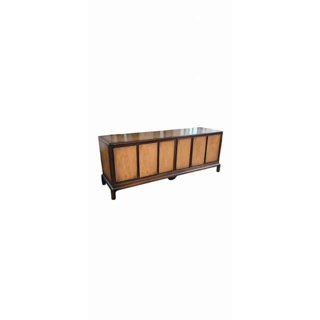 Vintage Mount Airy Mid-Century Modern Credenza – Two-Tone Walnut Finish, Lightly Restored This elegant mid-century modern...