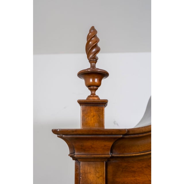 Kittinger Colonial Williamsburg Cw-190 Mahogany Bombe Chest For Sale In Philadelphia - Image 6 of 18