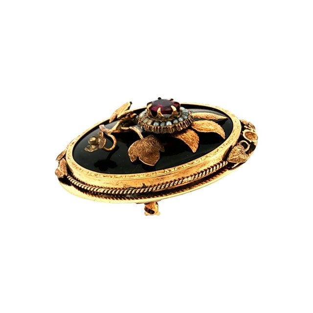 Victorian 19th Century Victorian 10k Yellow Gold Black Onyx, Garnet and Seed Pearl Floral Brooch For Sale - Image 3 of 5