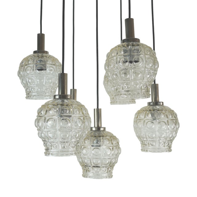 Mid-Century Cascade Pendant Light with 7 Shades in Bubble Glass and Chrome, 1960s For Sale