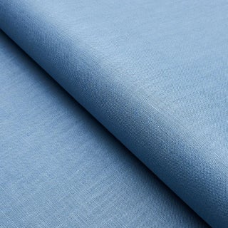 Sample - Schumacher Middleton Linen Fabric in Chambray For Sale