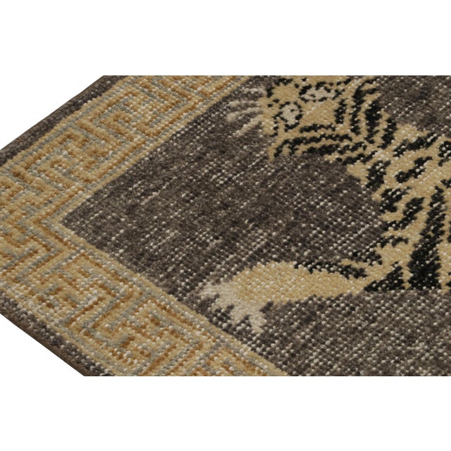 Rug & Kilim’s Modern Tiger Skin Accent Pictorial Rug in Gray, Beige and Black For Sale In New York - Image 6 of 7