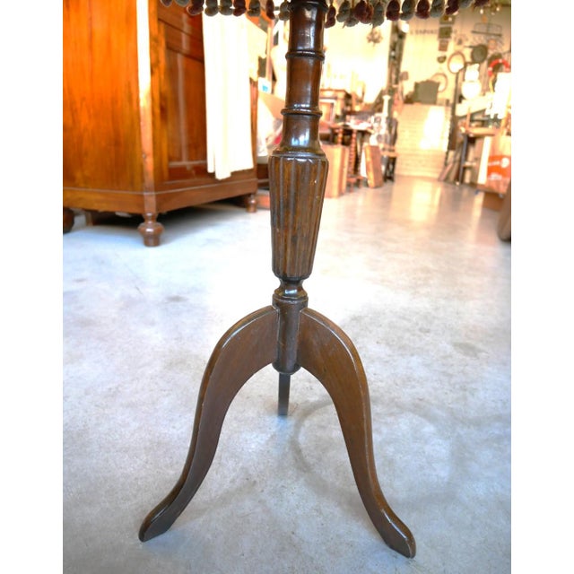 Wood English Round Side Table, 1890s For Sale - Image 7 of 10