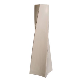 Contemporary Cream Lacquer Helix Vase by Robert Kuo For Sale