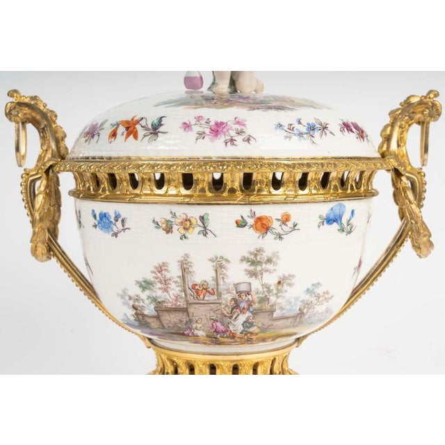Napoleon II Porcelain Perfume Burner, Berlin, 19th Century For Sale - Image 3 of 10