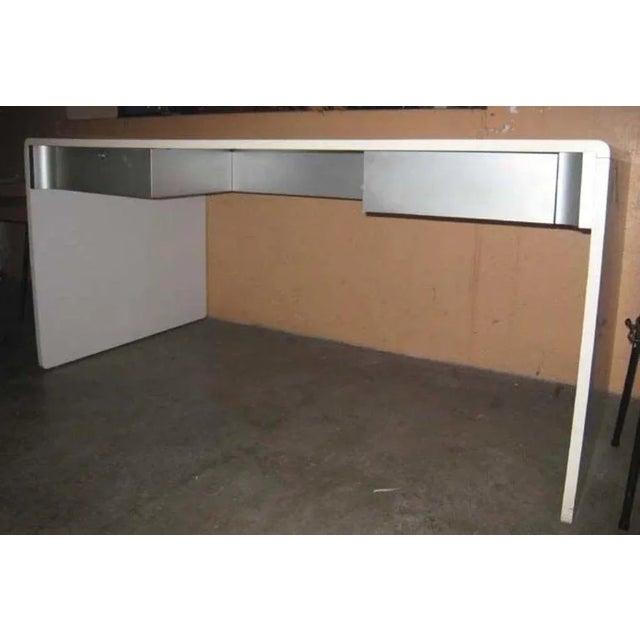 1970s Vintage White Laminate & Brushed Steel Desk For Sale - Image 5 of 6