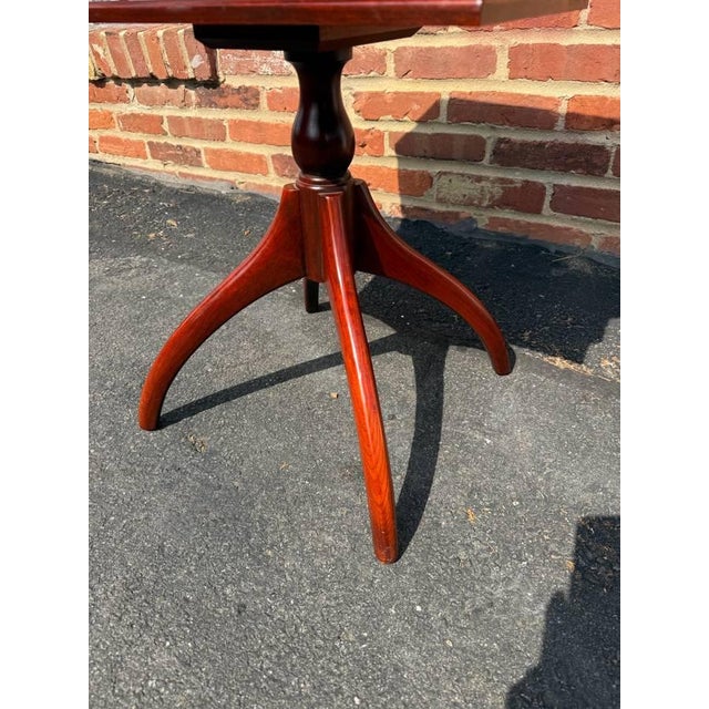 Wood Vintage English Regency Style Mahogany Spider Leg Two Tier Side Table For Sale - Image 7 of 16