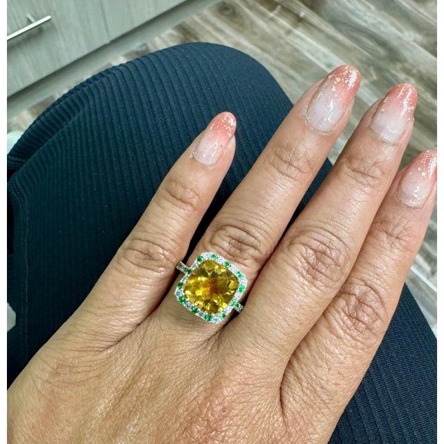 4.82 Carat Cushion Cut Citrine Quartz Tsavorite Diamond 14 Karat White Gold Ring Size 7 For Sale In Los Angeles - Image 6 of 8