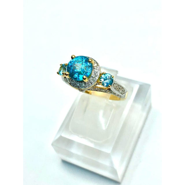 Bochic "Capri" Vintage Cambodian Zirconia & Diamond Ring Set In 18K Gold & Silver For Sale - Image 9 of 18