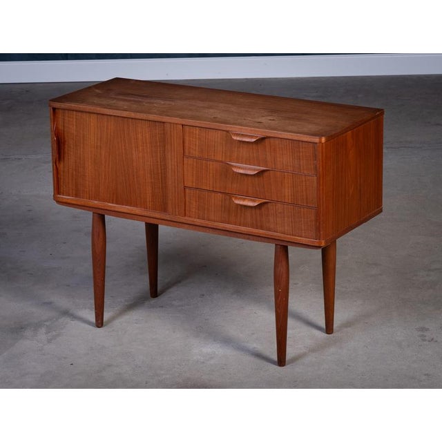 Danish Teak Chest of Drawers attributed to Aksel Kjersgaard, 1960s For Sale - Image 3 of 11