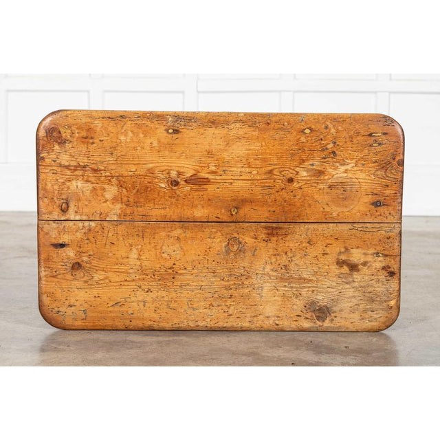 Low English Pine Boy Side Table, 1790s For Sale - Image 9 of 13