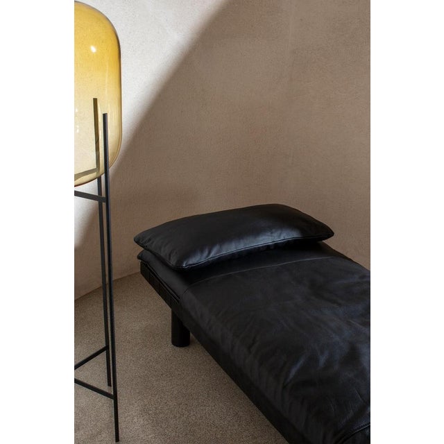 Pallet Daybed 4400LB-ON in Black Leather and Natural Wood Frame by Sebastian Herkner for Pulpo For Sale - Image 9 of 10