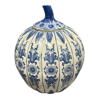 Vintage Chinese Porcelain Blue & White Pumpkin Ginger Jar For Sale