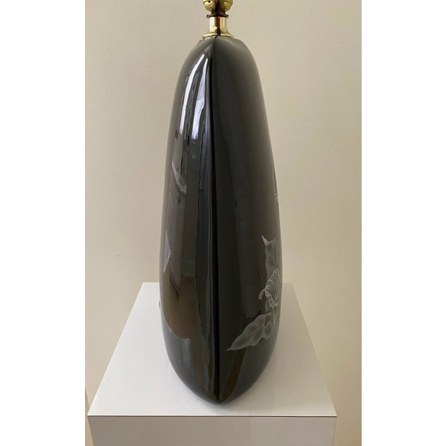 Art Deco 1980s Extra Large Black Ceramic Lamp With Calla Lily Motif For Sale In Chicago - Image 6 of 8