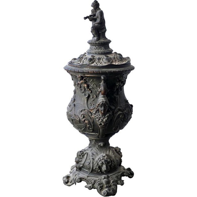 Antique Florentine Vase in Hand-Embossed Bronze, 19th Century For Sale - Image 4 of 7