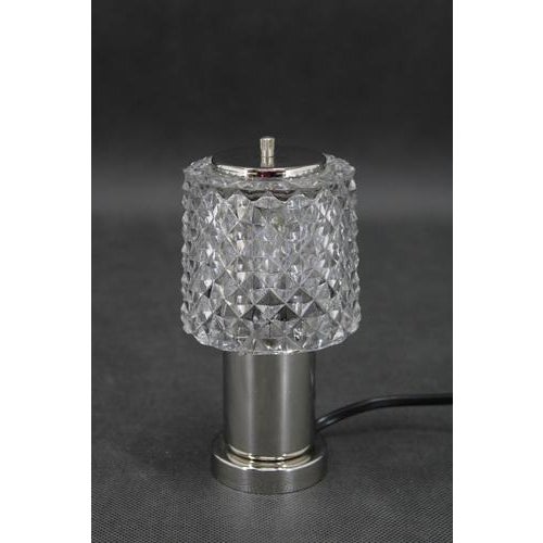 Cleaned and rewired - US wiring compatible - Good original condition with minor signs of use This piece is attributed to...