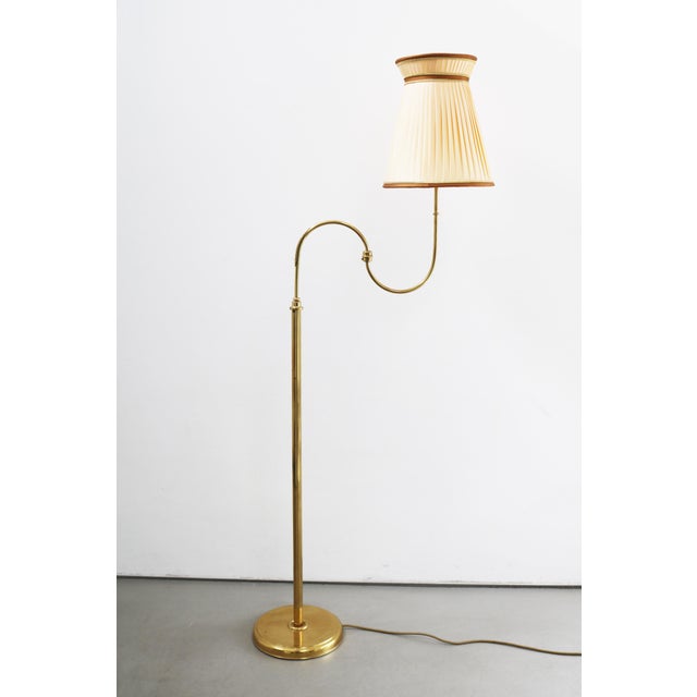 Mid-Century Swedish Brass Floor Lamp in the style of Josef Frank, 1960s For Sale - Image 12 of 12