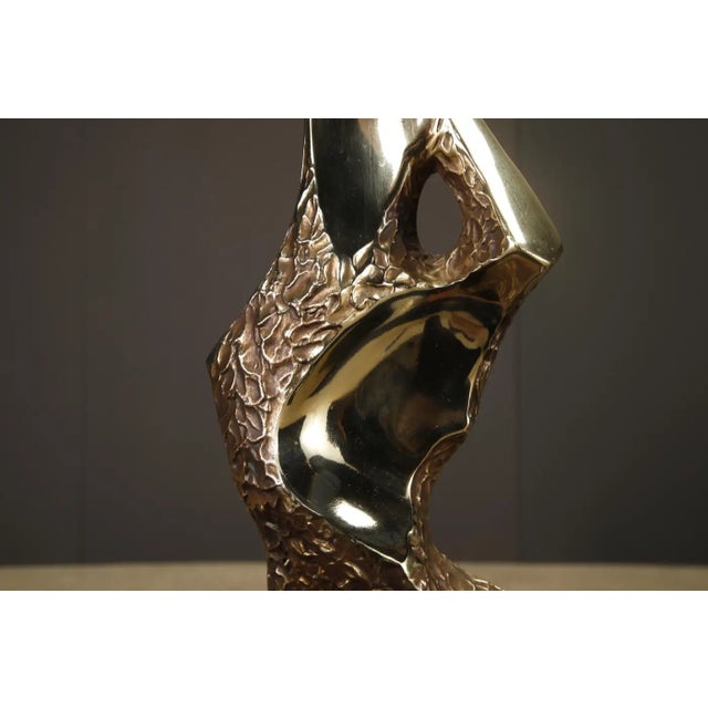 Brutalist Cast Brass and Walnut Table Lamp by Laurel, Usa, 1970s For Sale - Image 15 of 18