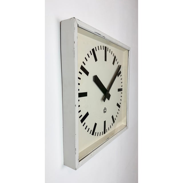 1960s Large Vintage Industrial Station Wall Clock from CTW, 1960s For Sale - Image 5 of 18
