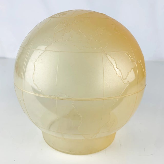 Transparent Vintage Lucite Acrylic Planet Earth Globe Hinged Bank Mid Century Modern Atomic For Sale - Image 8 of 9
