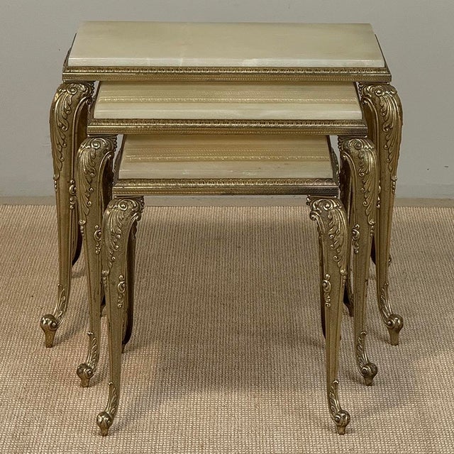 Mid 20th Century Set of Three Mid-Century French Louis XV Style Brass and Onyx Nesting Tables For Sale - Image 5 of 18