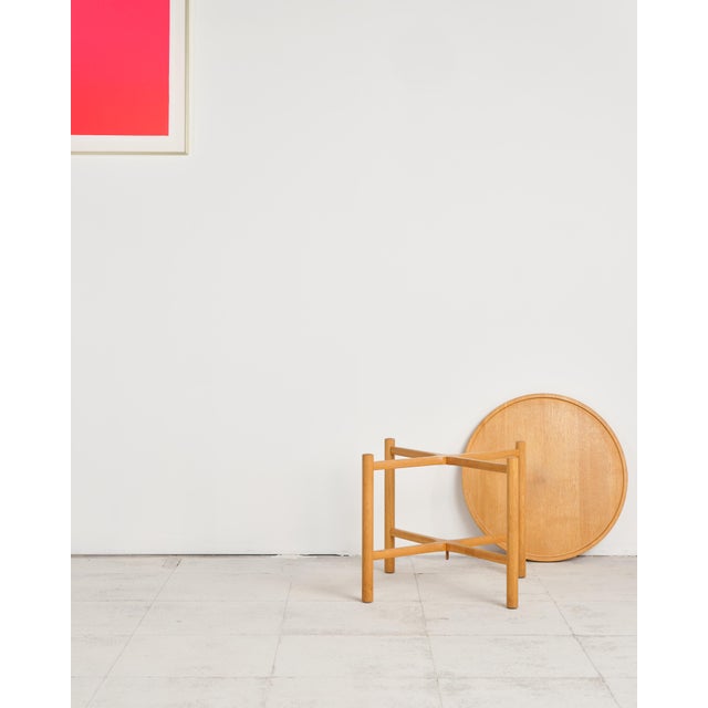 AT35 / PP35 Tray Coffee Table in Oak by Hans J. Wegner for PP Møbler, 1970s For Sale - Image 4 of 17