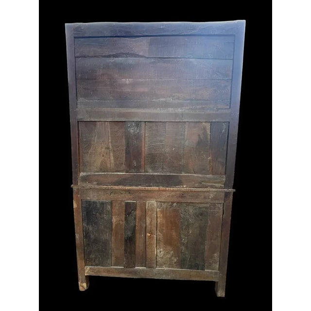 Provençal Louis XV Buffet in Walnut, 1980s For Sale - Image 6 of 11