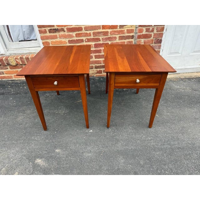 Ethan Allen Late 20th Century Pair of Ethan Allen Shaker Style Side Tables or Nightstands For Sale - Image 4 of 16
