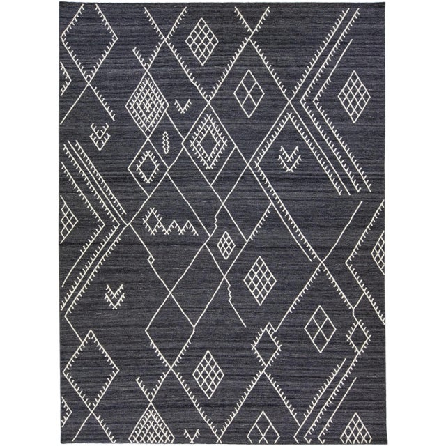 Textile Early 21st Century Contemporary Apadana's Nantucket Collection Flatweave Kilim Designed Wool Rug in Charcoal For Sale - Image 7 of 7