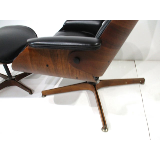 Mr. Chair Walnut Lounge Chair by George Mulhauser for Plycraft For Sale - Image 12 of 18