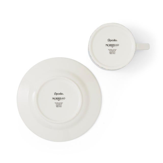 2020s Spode Morris & Co Teacup & Saucer, Strawberry Thief For Sale - Image 5 of 8