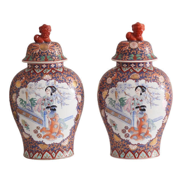 A Pair of Famille Rose Ginger Jars With Foo Dog Lid / Chinese Porcelain Lidded Ginger Jar / Lion