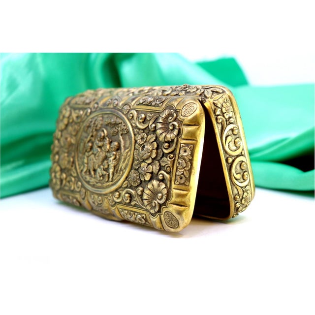 Gilded Silver Box with Chiseled Floral Motifs and Central Card with Children Playing Game For Sale - Image 5 of 8
