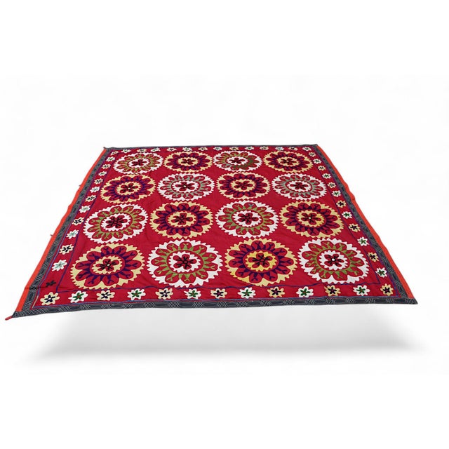 Vintage Hand Embroidered Suzani Wall Hanging, 1920s For Sale - Image 14 of 18