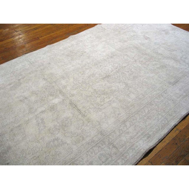 Contemporary 1930s Gray Classic Traditional Antique Agra Cotton Rug 4' 6" X 7' 4" Hand Knotted Pile Wool Carpet For Sale - Image 3 of 4