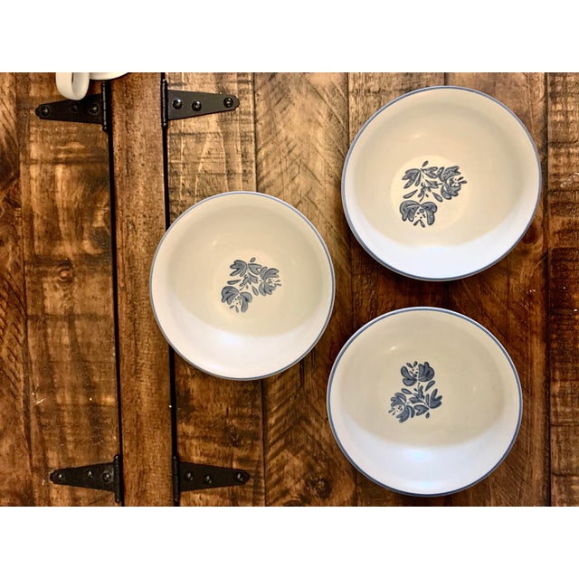 Folk Art Vintage Pfaltzgraff Yorktowne Classic Blue Floral on Tan Stoneware Usa Made Saucer and Mug /Cup / Soup /Bowl Set- 10 Pieces For Sale - Image 3 of 12
