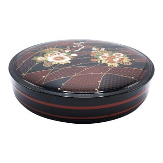 Mid-Century Japanese Lacquerware Sectioned Bento Box For Sale