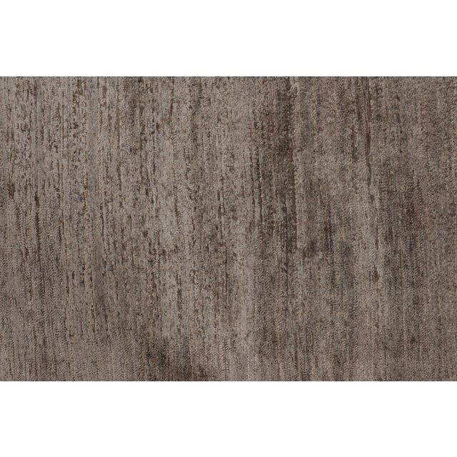 Rug & Kilim’s Modern Textural Rug in Neutral Taupe and Gray Tone-on-Tone For Sale In New York - Image 6 of 8