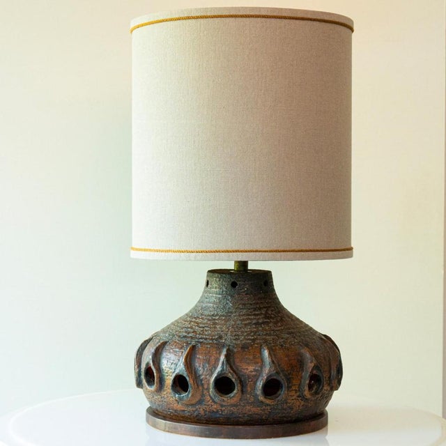 Blue Brown Ceramic Table Lamp with Silk Lamp Shades attributed to R. Houben, 1970 For Sale - Image 14 of 17