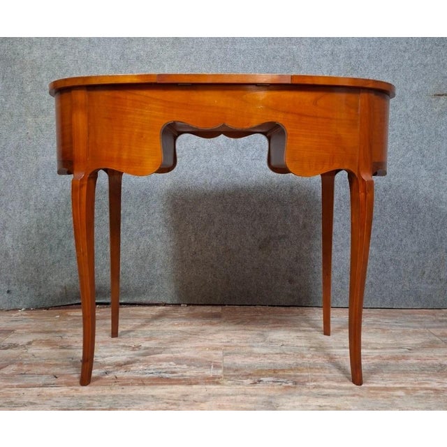 Brown 20th Century Louis XV Bean-Shaped Dressing Table For Sale - Image 8 of 9