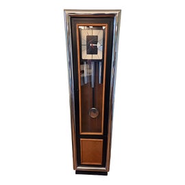 Example of Howard Miller Clocks