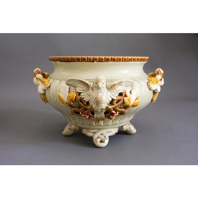 Majolica Cache Pots of Swallows from Sarreguemines, 1880s, Set of 2 For Sale - Image 11 of 12