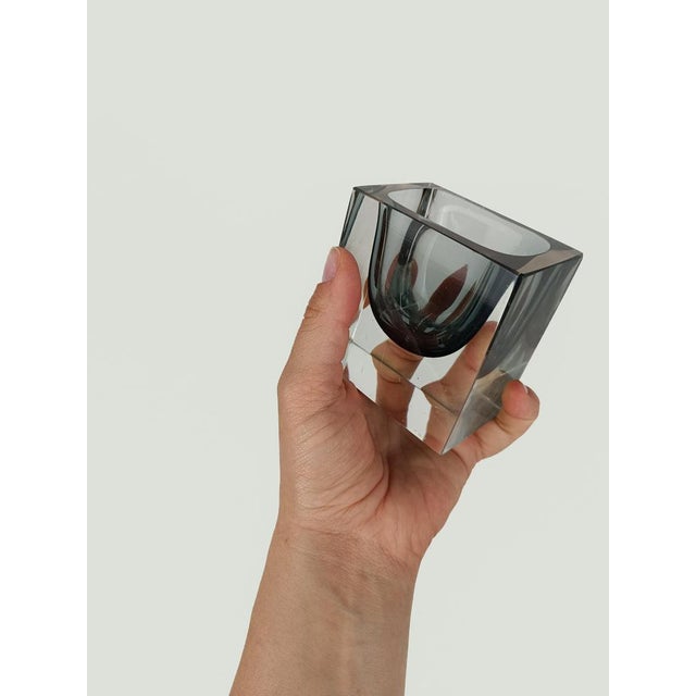 Italian Ashtray Bowl in Murano Sommerso Grey, Black and Clear Glass, 1970s For Sale - Image 11 of 16