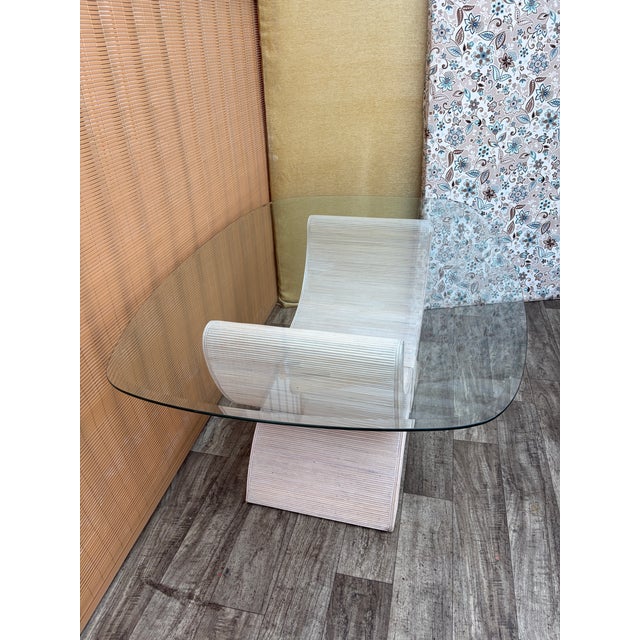 Coastal Style Pencil Reed Coffe Table in the Betty Cobonpue Manner. Circa 1980's. For Sale In Miami - Image 6 of 17